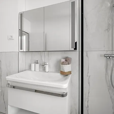 Maslina Mit Privatem Salzwasserpool Tribalj