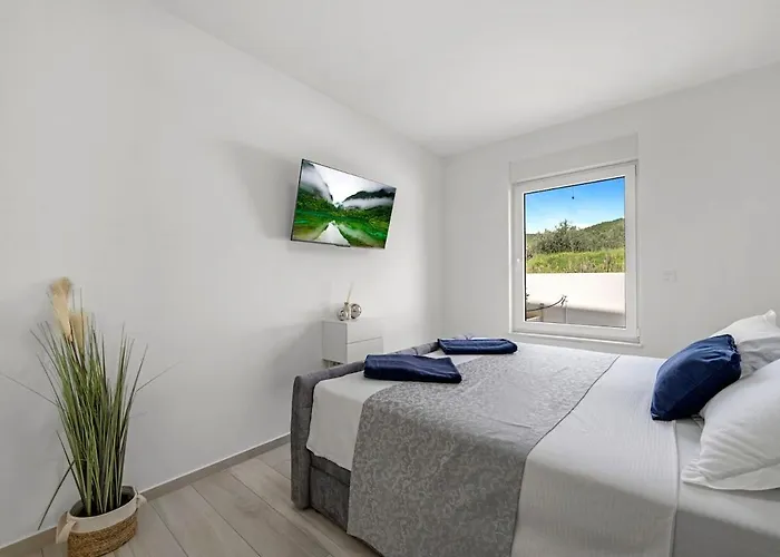 Maslina Mit Privatem Salzwasserpool