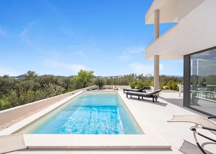 Maslina Mit Privatem Salzwasserpool Appartamento